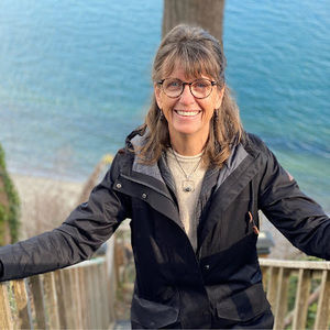 Meet your Posher, Lisa